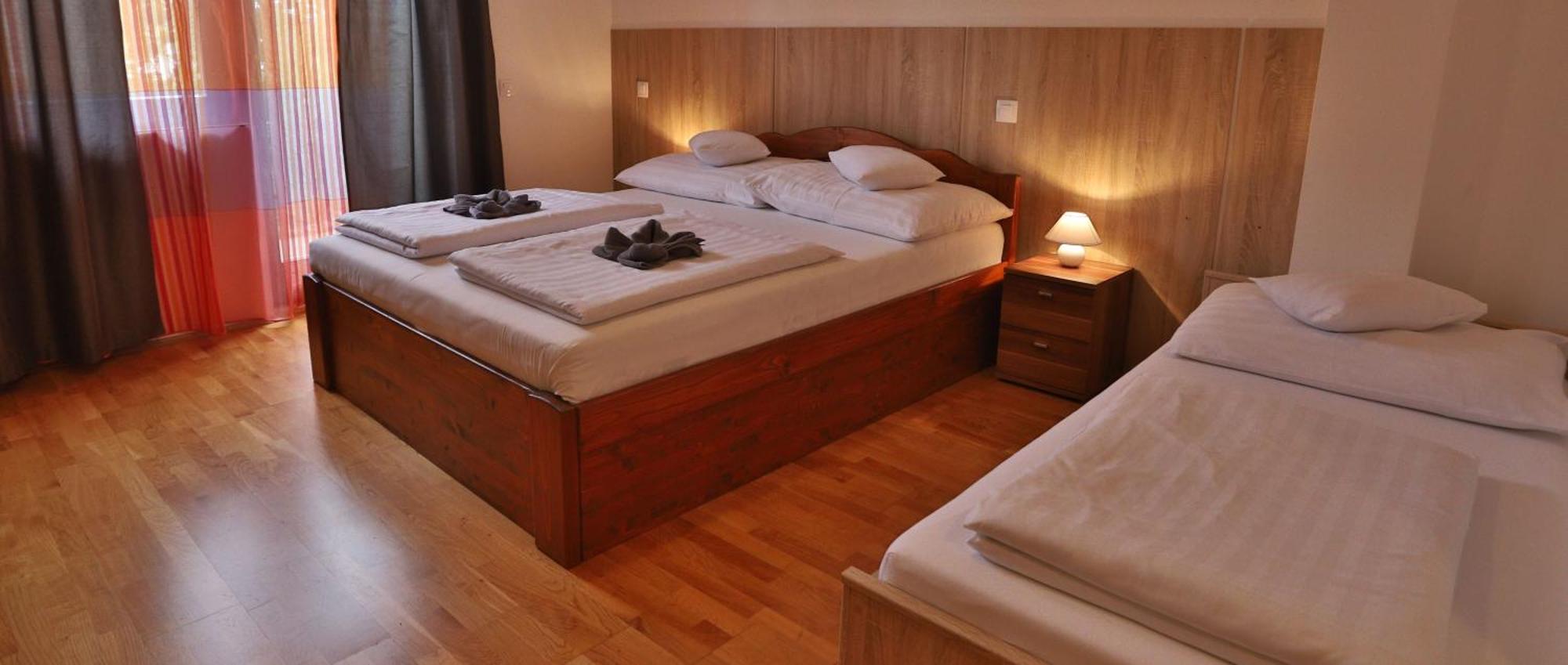 Margareta Apartman Es Ueduelohaz Bogacs Bagian luar foto