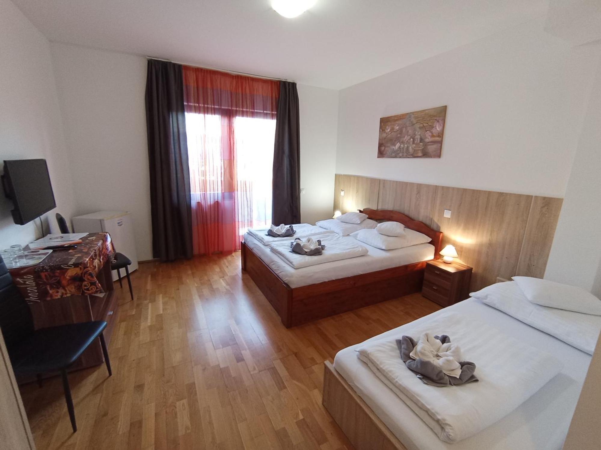 Margareta Apartman Es Ueduelohaz Bogacs Bagian luar foto