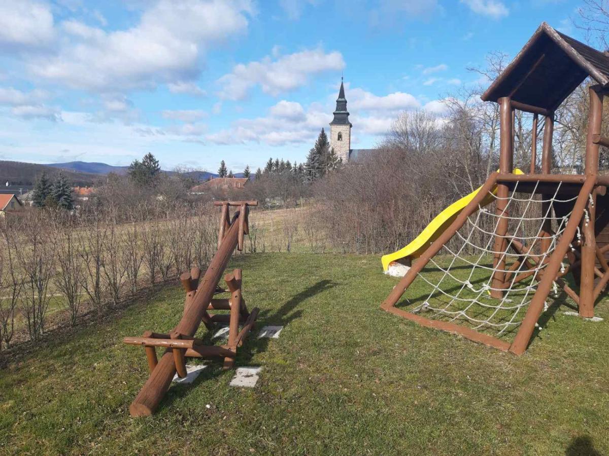 Margareta Apartman Es Ueduelohaz Bogacs Bagian luar foto