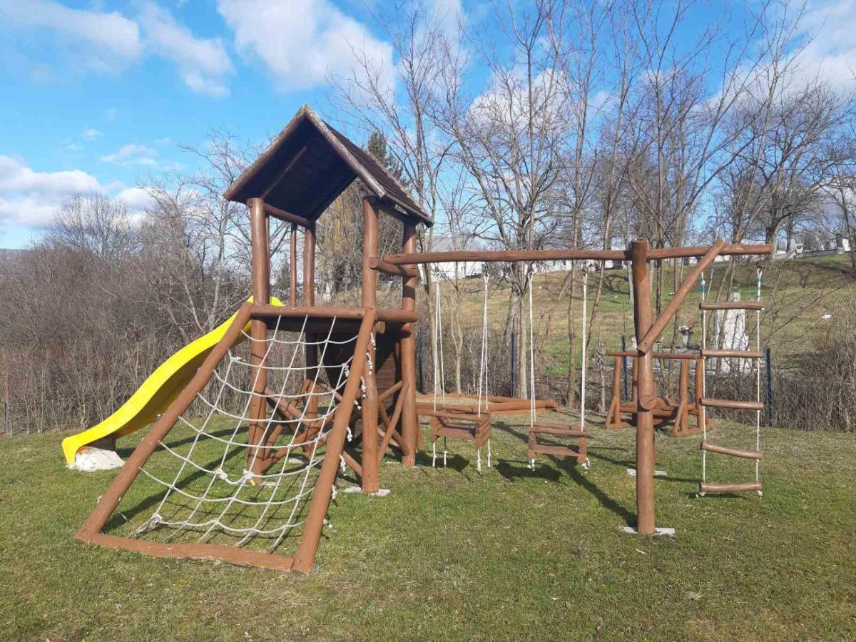 Margareta Apartman Es Ueduelohaz Bogacs Bagian luar foto
